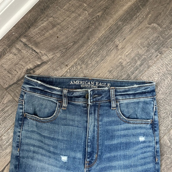 American Eagle Distressed Legging Jeans Size 6 - Picture 4 of 6